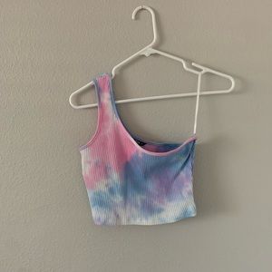 One shoulder tie-dye crop top
